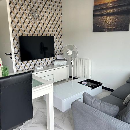 Dependance Region Bordelaise Apartment Saint-Loubès Екстериор снимка