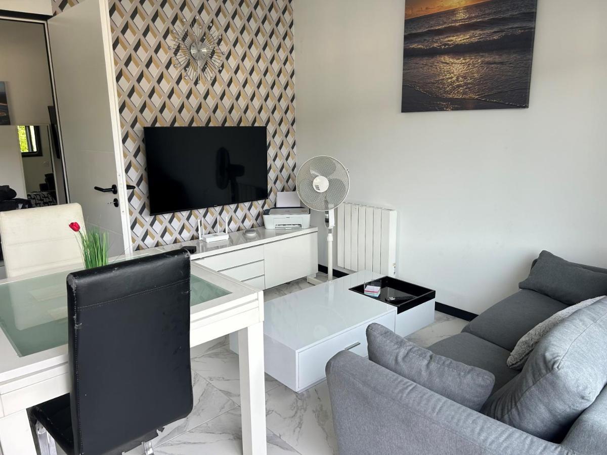 Dependance Region Bordelaise Apartment Saint-Loubès Екстериор снимка